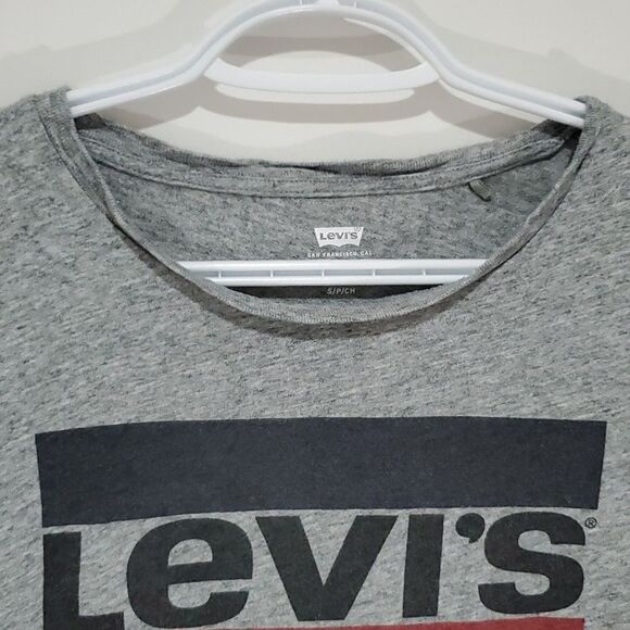 Levi's small grey short sleeve shirt - Picture 3 of 7